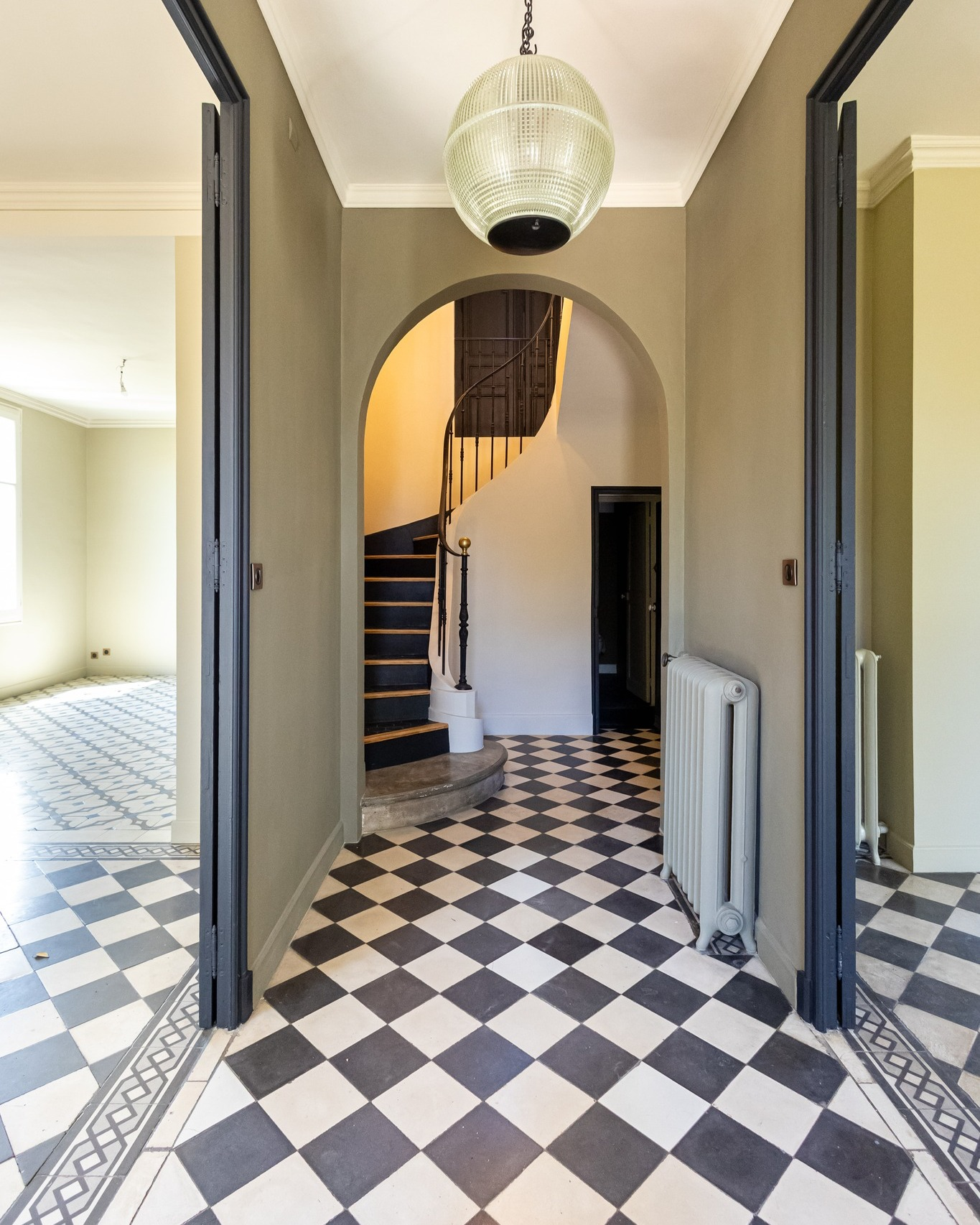 installation escalier vue de face