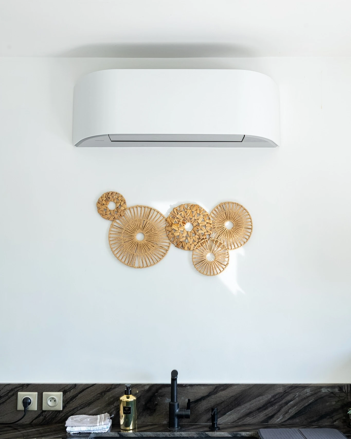 Entretien approfondi et vérification des filtres d'un split mural réversible à La Seyne-sur-Mer