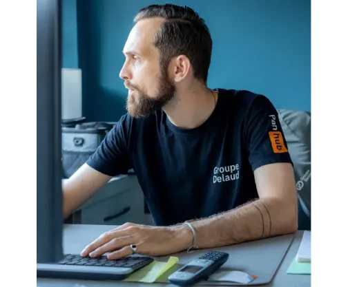 Service client du Groupe Delaud à votre écoute pour planifier l'entretien de votre climatisation